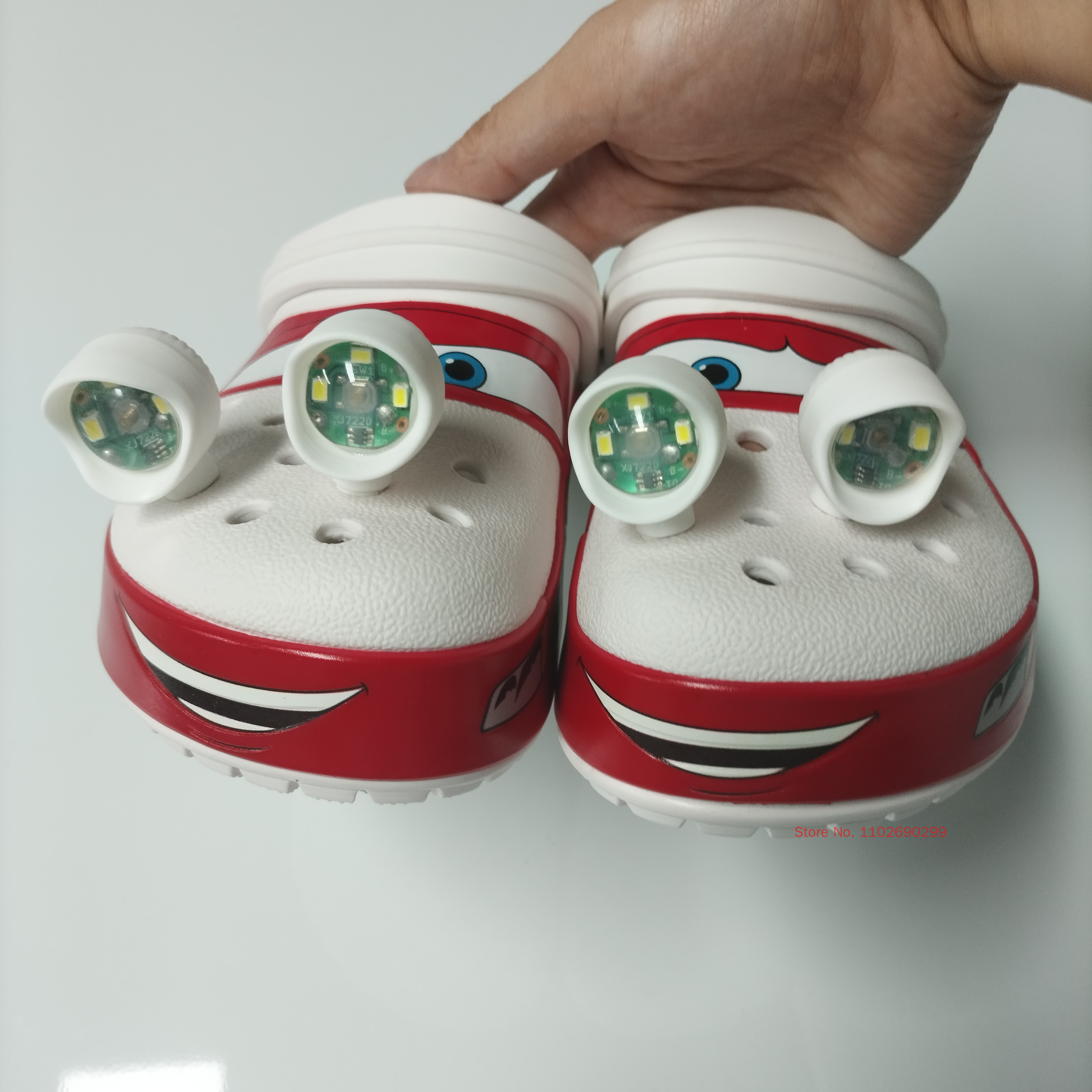 2026 Cartoon Slippers Waterpro - Outdoor Toys For Kids avis et prix