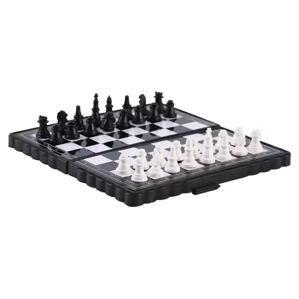 1Pc Mini Magnetic  Chess Set   - Outdoor Toys For Kids avis et prix